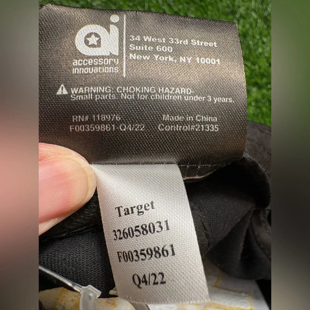 NWT Disney STAR WARS “May The Force Be With You”-Snap Back-Adjustable Cap - Picture 9 of 9